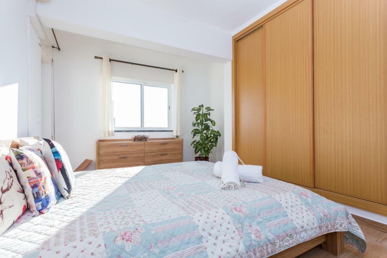 Edificio Rocha Vau Beach Apartment Portimão Zewnętrze zdjęcie